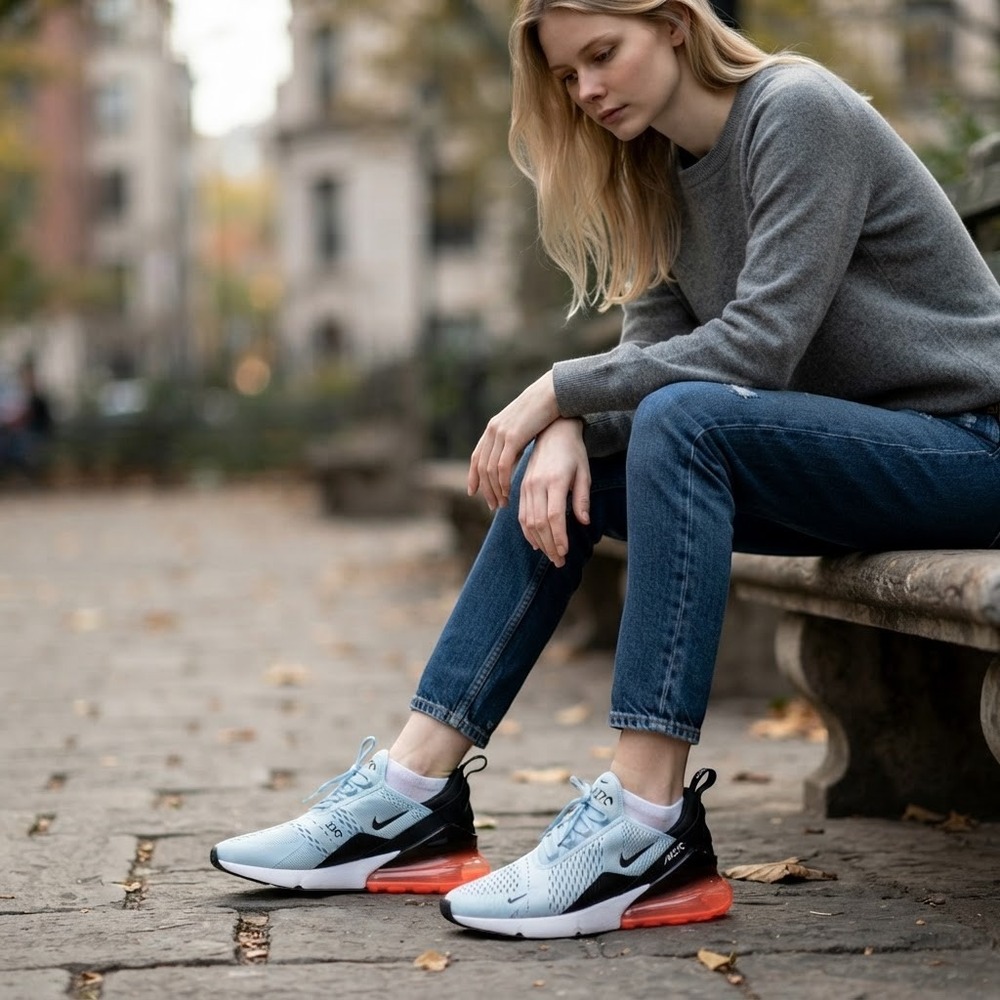 Nike Air Max 270 Ocean Bliss Hot Punch Womens 9.5 AH6789-400 Blue Black Sneaker